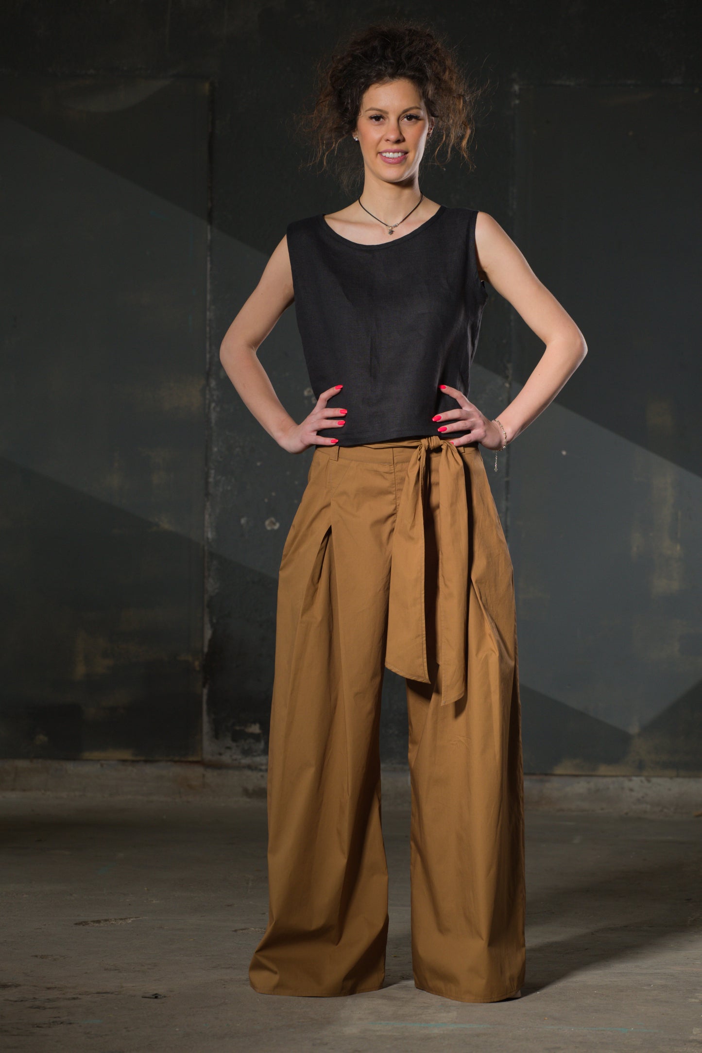 Sand Linen Tunic — Asymmetric Collar, Side Slits